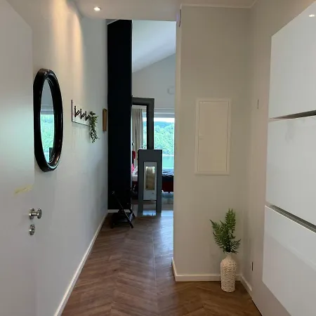 #5 Ommi Kese Star Kamin Balkon Seeblick Olpe bei Meschede