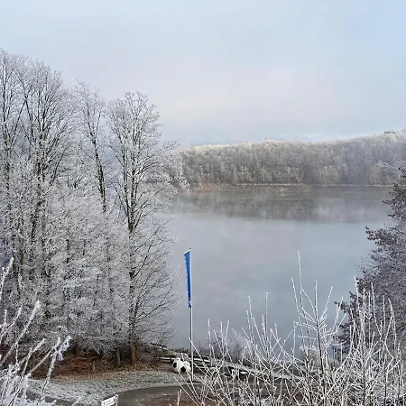 #5 Ommi Kese Star Kamin Balkon Seeblick Olpe bei Meschede